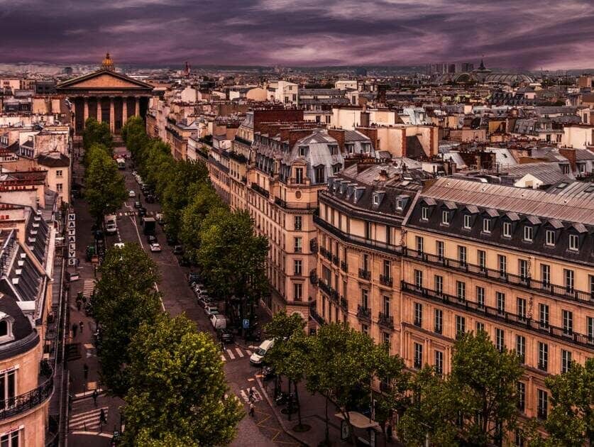La voiture bannie du centre de paris des 2022 1403150 edited